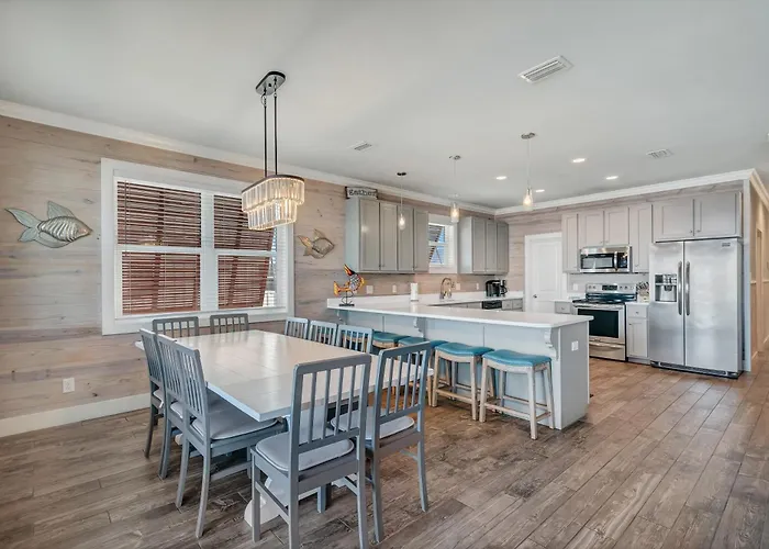Good Time Charlie By Gsvr - Lagoonfront With Pool, Firepit & Access - Free Activities And Golf Holiday home Gulf Shores